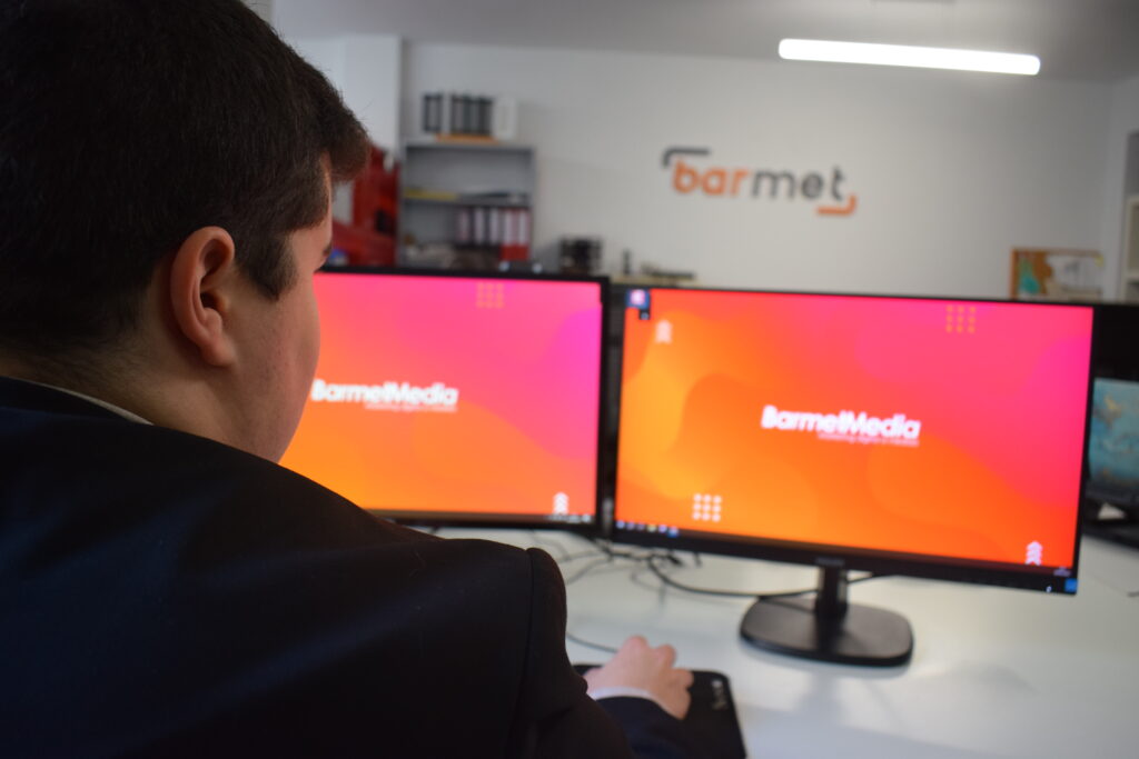 Foto de oficina de BarmetMedia.